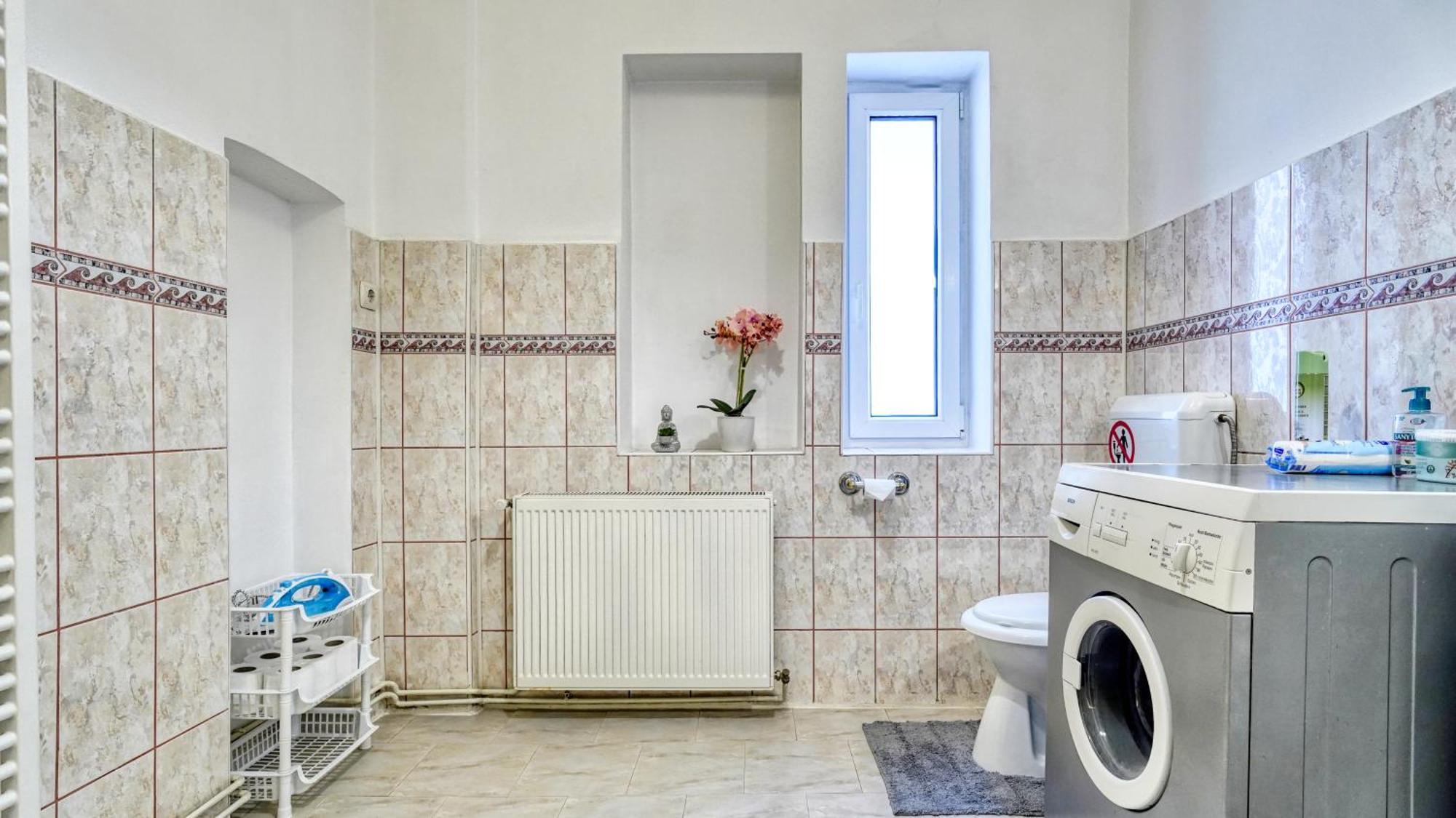Intimo Oldtown Romantic Apartment Braşov Eksteriør bilde