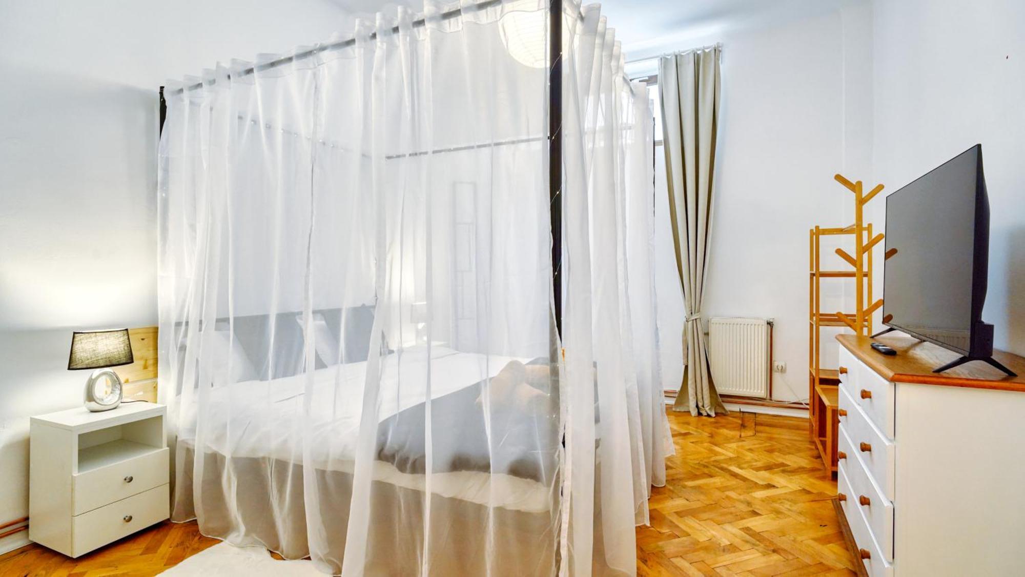 Intimo Oldtown Romantic Apartment Braşov Eksteriør bilde