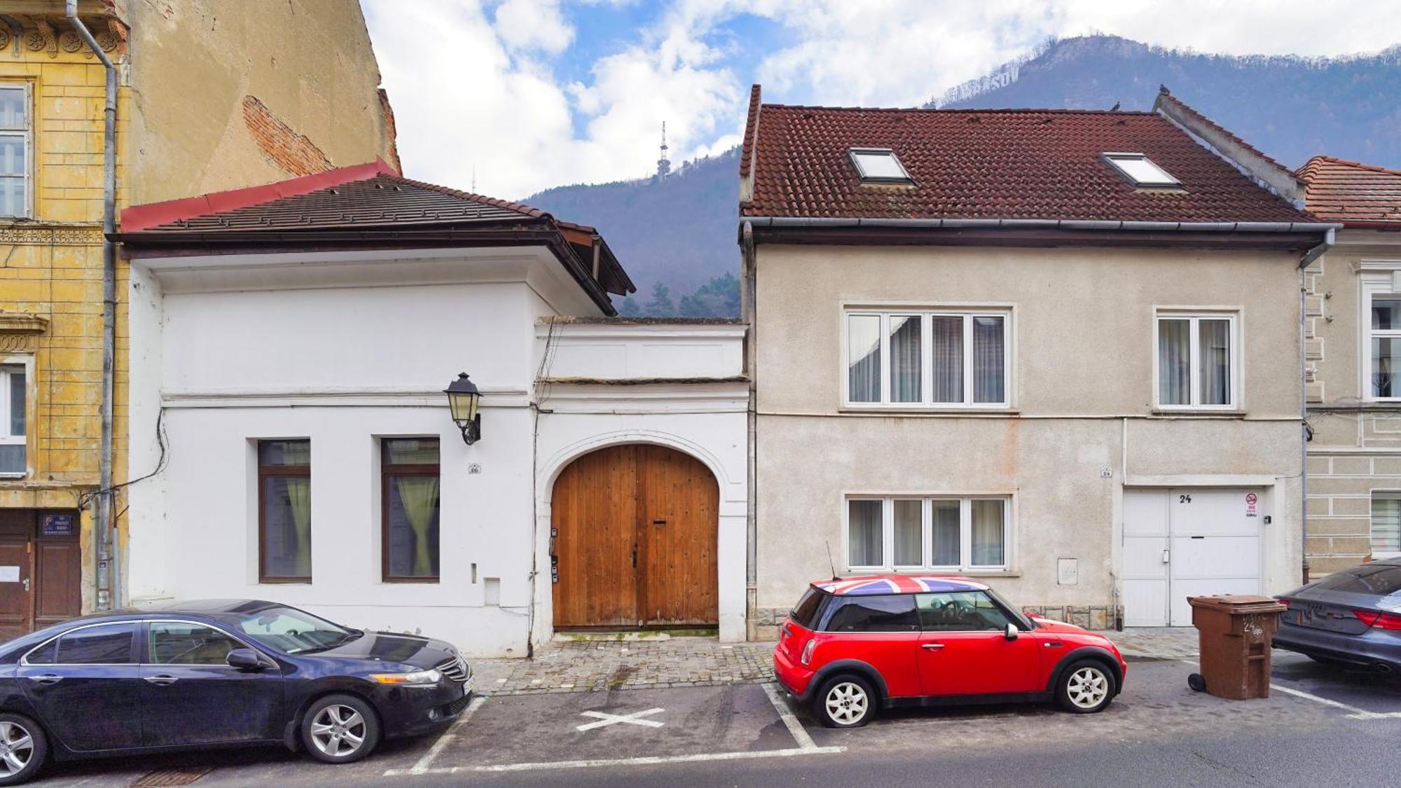 Intimo Oldtown Romantic Apartment Braşov Eksteriør bilde